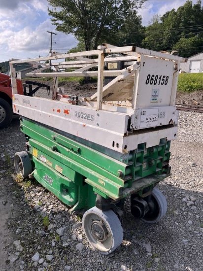 2016 JLG 2032ES Electric Scissor Lift, 369hrs