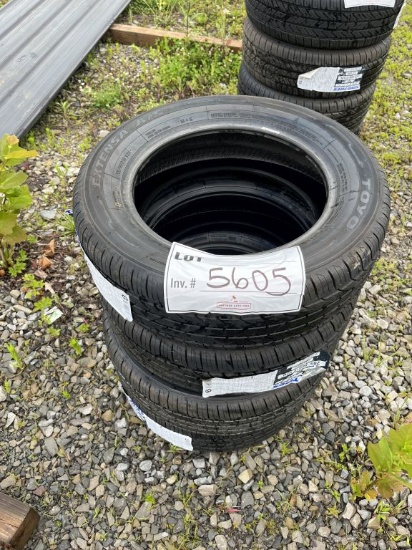 4 New Toyo Tires 205/60/16