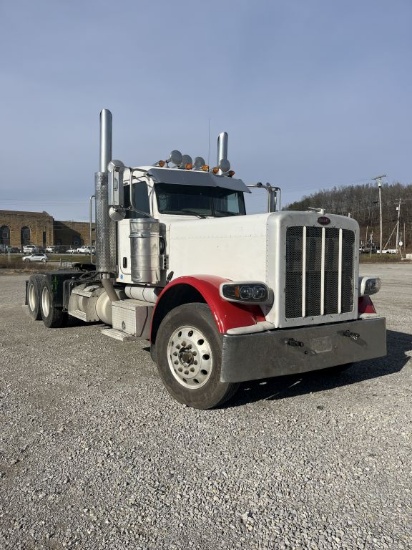 2009 389 Peterbilt Winch Truck