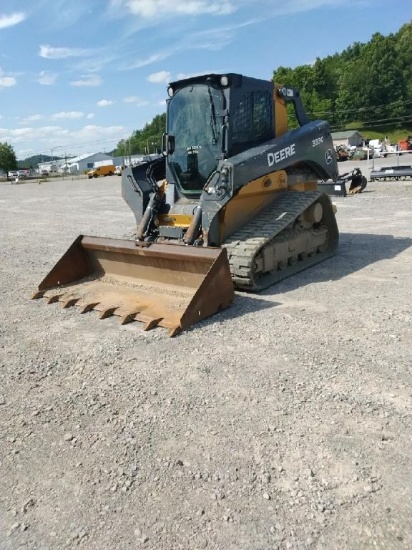 John Deere 333G Skid Steer