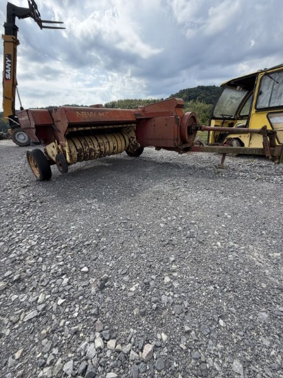 New Holland Hay Liner 273