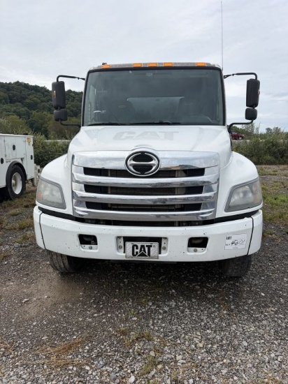 16 HINO 338 Service Truck
