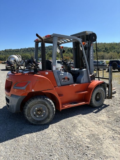 2014 Kobra Vmax 70 Propane Fork Lift, 754 hrs on d