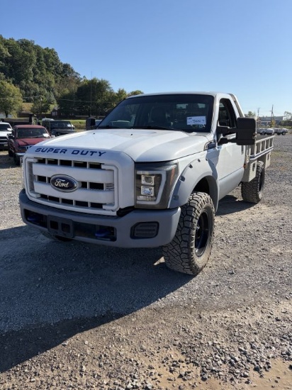 12 F-350 Super Duty w/ Aluminum Flatbed
