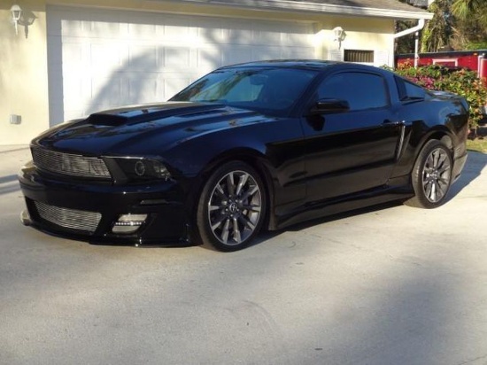 2011 Ford Mustang GT "California Special"