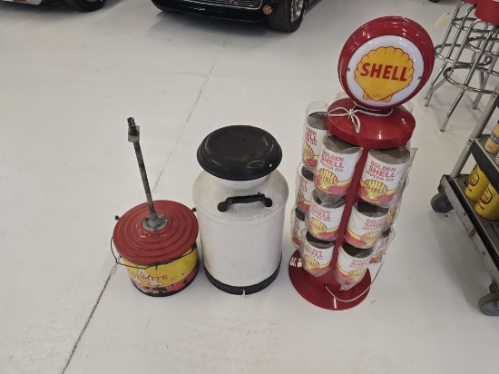 Lot Of Garage Decor