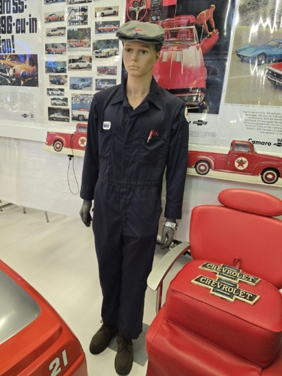 Mobile Coverall Mannequin