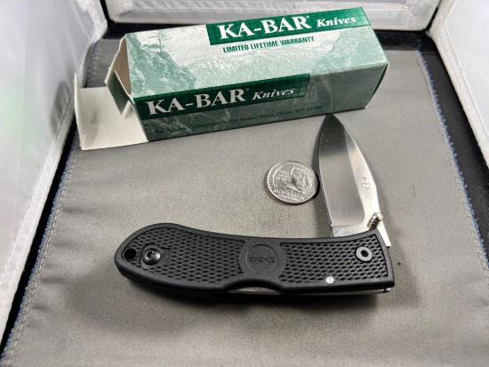 NOS KA-BAR BOB DOZIER FOLDING SPEAR POINT KNIFE 4066