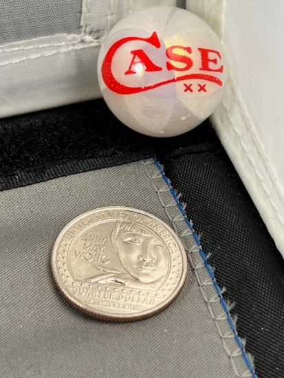 Case XX branded marble