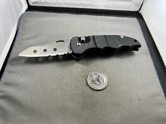 FORIEGN MADE PUSH BUTTON POCKET KNIFE, OHIO BUYERS ONLY