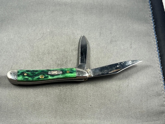 Green Handle Case XX 6220 SS Peanut 2 blade pocket knife