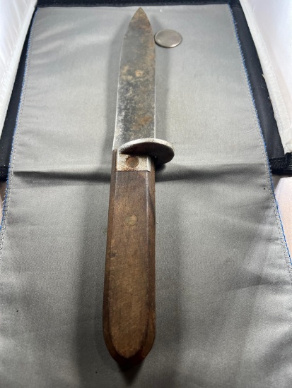 Vintage knife marked 1076 Dexter