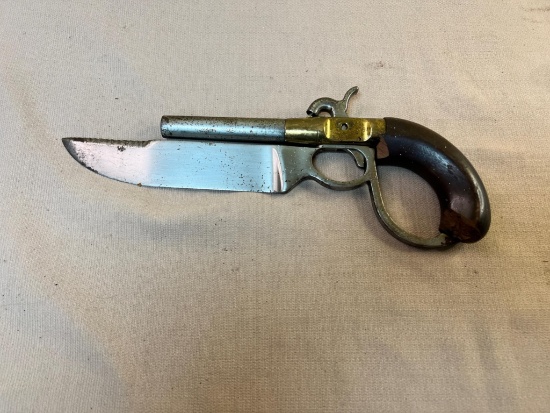 Reproduction Muzzleloader pistol with built in knife, needs some TLC