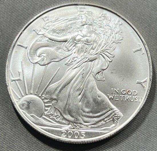 2003 US Silver Eagle Dollar Coin, .999 Fine Silver