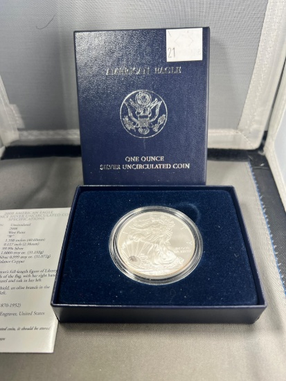 2008-W US Silver Eagle Dollar coin in US Mint box