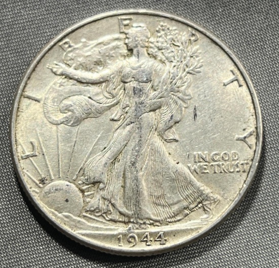 1944 US Walking Liberty Half Dollar, 90% Silver