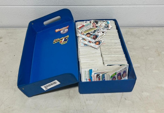 Baseball Vintage Card Case w/ 1980 Topps cards