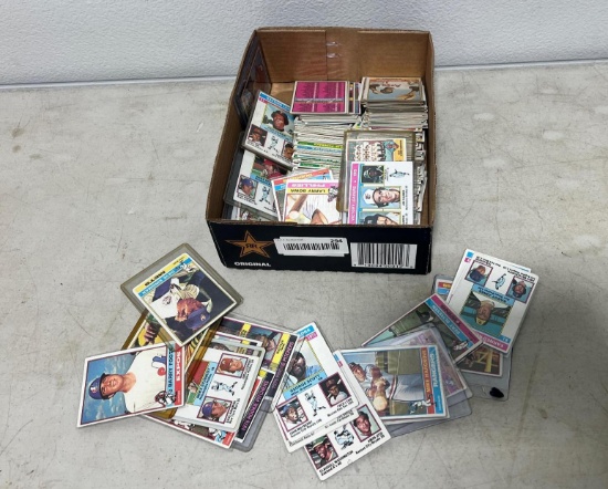 1976 Topps Baseball box full w/ stars