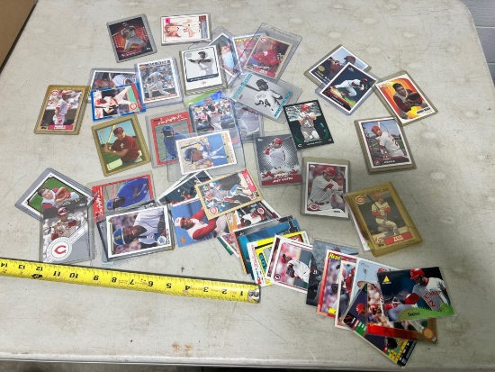 Baseball 50 + cards w/ Rose, Bench, Griffey, Votto, Larkin +