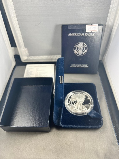 2000-P Proof US Silver Eagle in Mint box, .999 fine silver