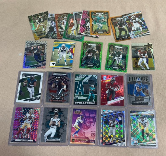Football lot of 25 Stars w/ Parallels, inserts, #ed Hurts, Tua, Cupp