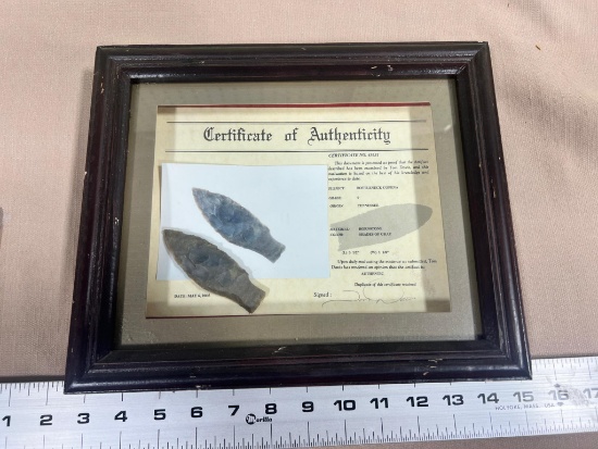 Arrowheads Artifacts Copena w/ Davis COA in frame, great artifact