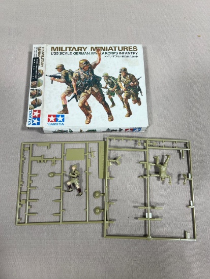 German Afrika Corps 1/35 scale Infantry Tamiya models in box