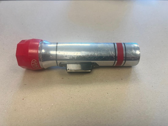 Vintage Eveready AAA Magnetic Flashlight