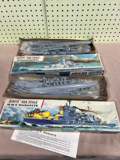 Air fx 600 1/600 scale model (2) opened