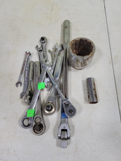 Nice lot of asst. Craftsman Tools, includes 1/2 inch breaker bar and more