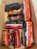 Marx and Wyandot 6 cars, 2 Locomotives (1 is a dummy) O Gauge