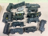 Plastic and Pressed Metal Tinders American Flyer + O Gauge