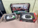 Nascar (2) models + die cast