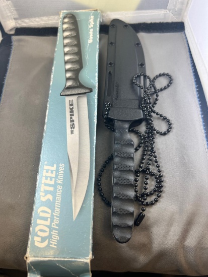 Cold Steel Neck Knife