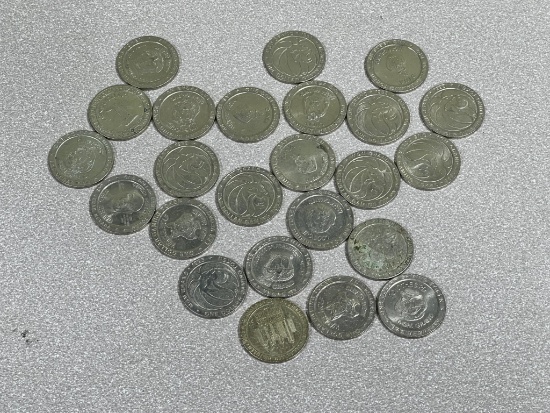 24 total Casino Tokens 21 MGM & Sahara, Bellagio, New York
