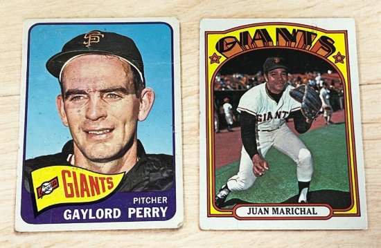 1965 Topps Gaylord Perry (creased), 1972 Topps Marichal