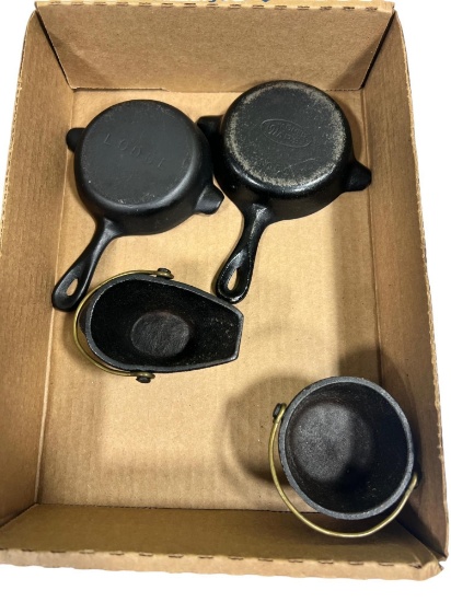 4- Pieces of Cast Iron, ashtrays, Lodge Wagner