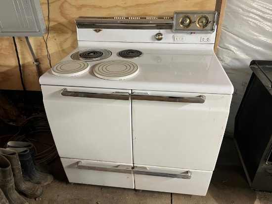 Vintage Hotpoint Stove Electric missing buttons for one burner