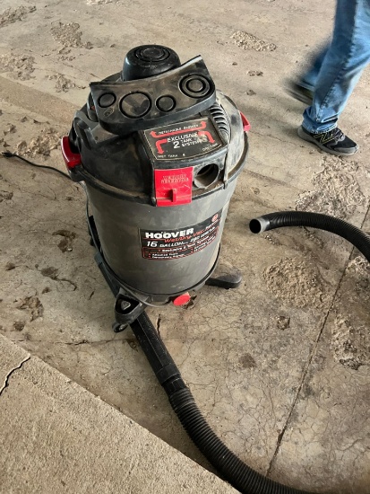 Hoover 16 Gallon Wet Dry Vac