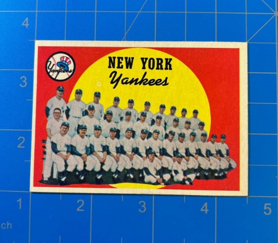 Yankees Team  1959 Topps Baseball #510 Mantle