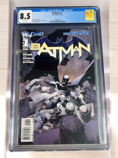 Batman #1 DC Comics CGC 8.5