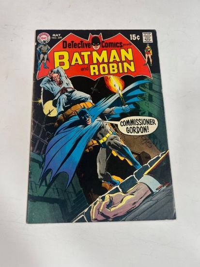 Detective Comics presents Batman and Robin #399 DC Comics 15 Cent comic