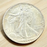 1945 US Walking Liberty Half Dollar, 90% Silver