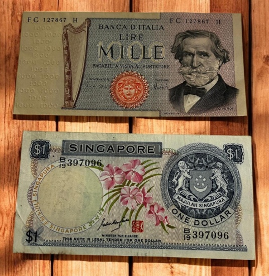 2- Vintage Foreign Banknotes, Italy and Singapore