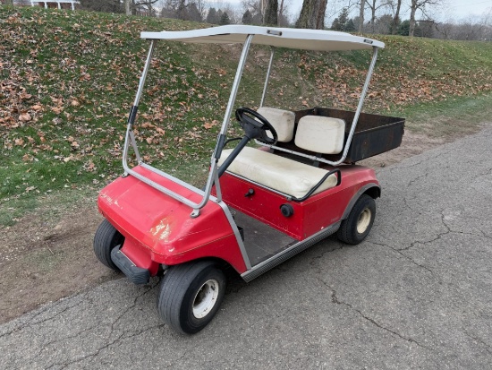*SEE VIDEO* Club Car Gas Golf Cart, SN AG9225287825