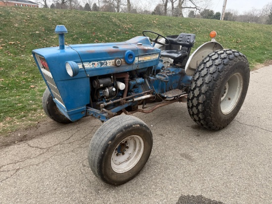 *SEE VIDEO* 1978 Ford 3000 Gas Tractor, 3 Cyl. gas engine, power steering, 12 volt electrical system