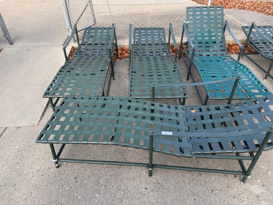 4- Chaise Lounge Poolside Aluminum frame, sells times the money
