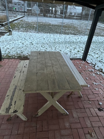 Picnic Table