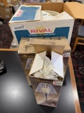 Ice Cream Freezer, 3 candle holders, freezer powers on
