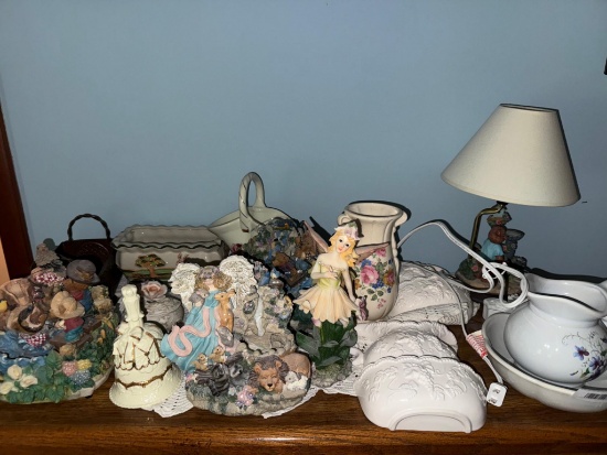 Decorative lot, Bears, pitcher, bell and more